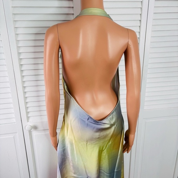 NEW WEWOREWHAT Cowl Mini Dress in Watercolor Size 16 - Picture 9 of 10